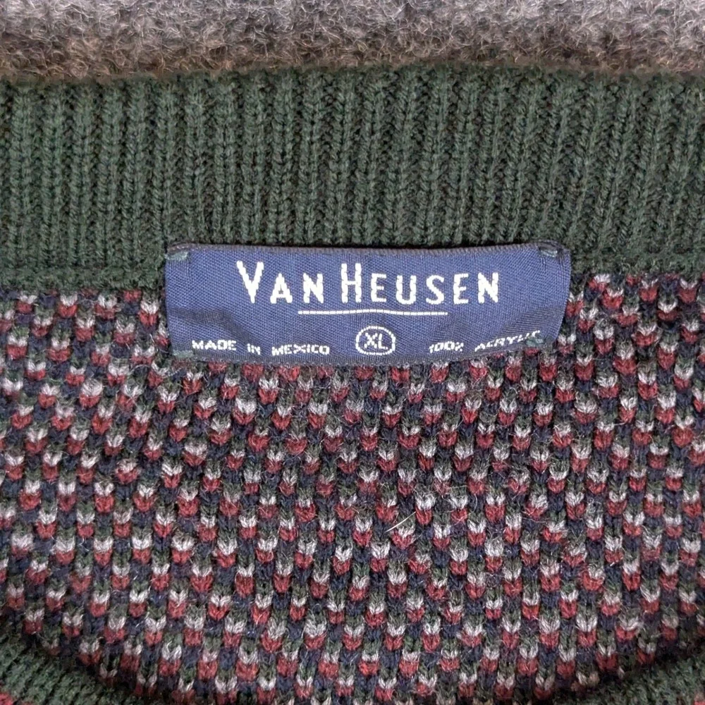 Van Heusen Mens XL Green Burgundy‎ Geometric Diamond Knit Crewneck Sweater VTG